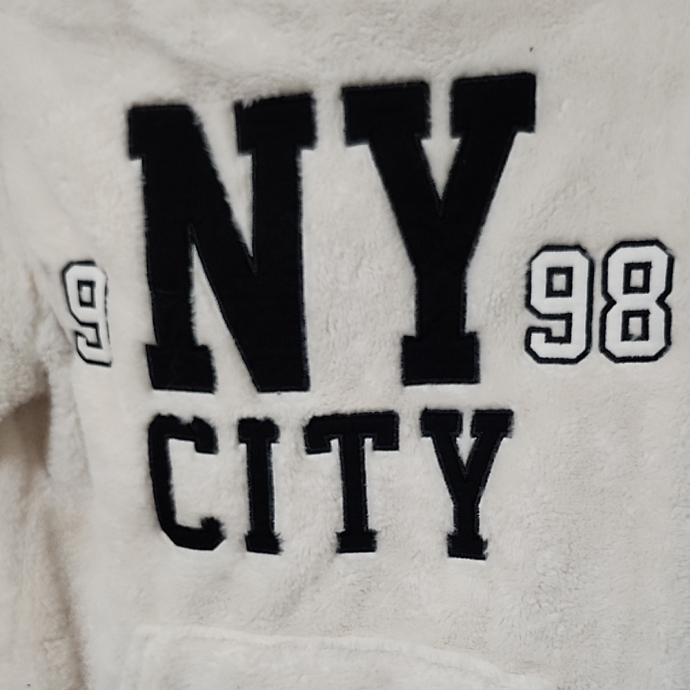 White NY City Crew Neck Sweatshirt with Bold Graphics - Picture 5 of 10